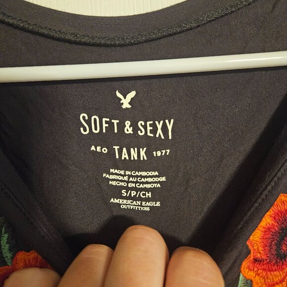 Tank - Picture 2 of 2